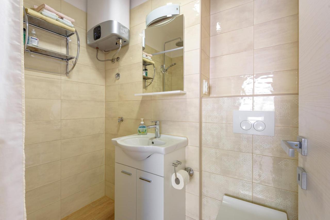 Apartments By The Sea Basina, Hvar - 11817 Vrbanj Εξωτερικό φωτογραφία
